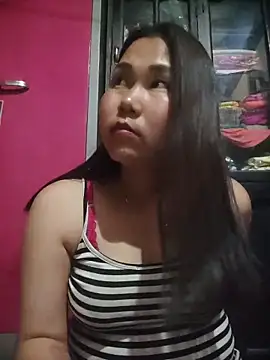 Snapshot of Leeza_123 chatting on February 24, 2026, 4:05 pm Leeza 123 online show from February 24, 2026, 4:05 pm