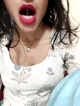 Yours-Zeenat online show from May 8, 2026, 5:57 am