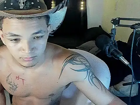 Dres4U online show from March 19, 2026, 9:35 am