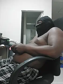 Bra-G online show from May 17, 2026, 6:59 pm