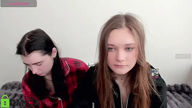 Snapshot of KrissLimada chatting on March 15, 2026, 8:20 am KrissLimada online show from March 15, 2026, 8:20 am