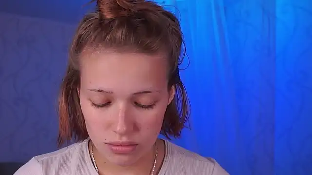 hexiir online show from April 7, 2026, 9:59 pm