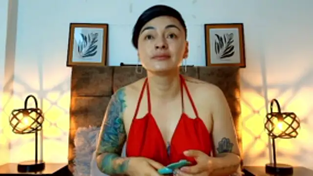 kat paradise online show from June 8, 2026, 11:10 am