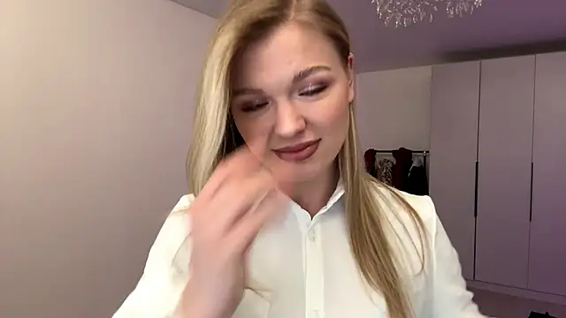 Missfit  online show from January 8, 2026, 9:33 am