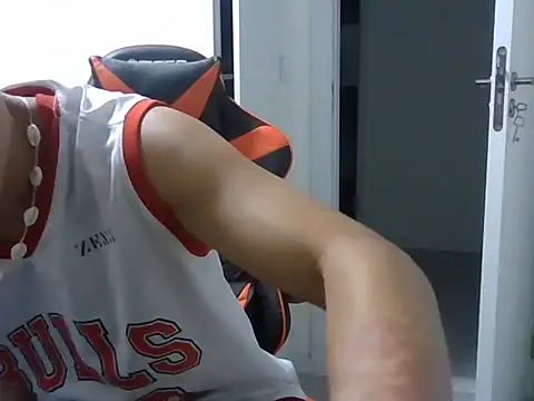 dotado6918 online show from February 11, 2026, 10:59 pm