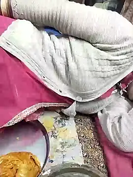 Snapshot of hornycouple20000 chatting on February 28, 2026, 10:55 pm hornycouple20000 online show from February 28, 2026, 10:55 pm