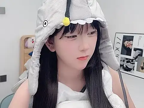 lnua-lnua online show from January 13, 2026, 2:17 am