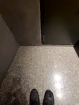 Snapshot of jerryrooh69 chatting on March 5, 2026, 5:47 am jerryrooh69 online show from March 5, 2026, 5:47 am