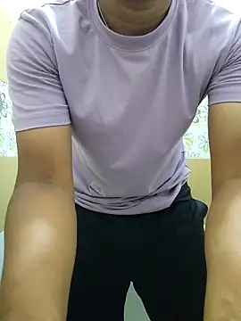 Snapshot of jerryrooh69 chatting on March 8, 2026, 8:45 pm jerryrooh69 online show from March 8, 2026, 8:45 pm