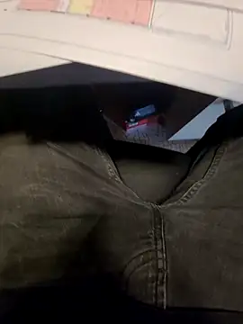 Snapshot of jerryrooh69 chatting on March 30, 2026, 8:48 am jerryrooh69 online show from March 30, 2026, 8:48 am