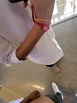 Snapshot of jerryrooh69 chatting on April 8, 2026, 8:03 am jerryrooh69 online show from April 8, 2026, 8:03 am