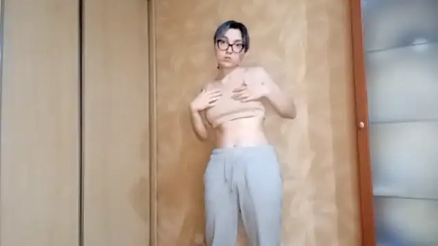 EvonTabb online show from February 3, 2026, 2:11 pm