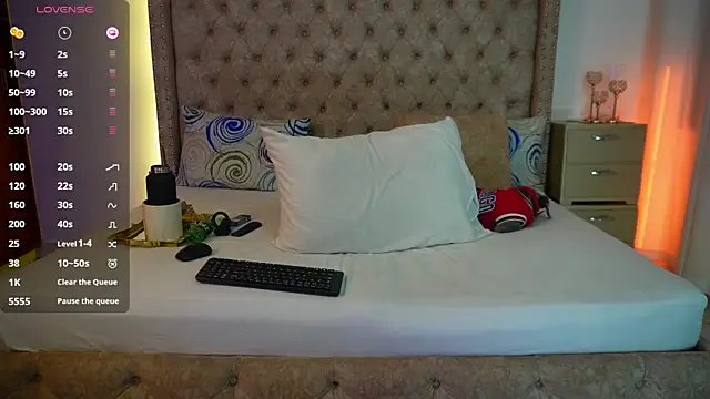 xkassandraxx online show from July 7, 2026, 6:27 am