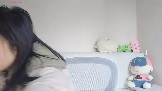 -J-o-y- online show from January 10, 2026, 5:42 am