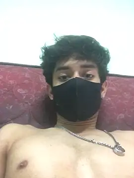 Snapshot of karan72819 chatting on March 6, 2026, 6:21 am karan72819 online show from March 6, 2026, 6:21 am