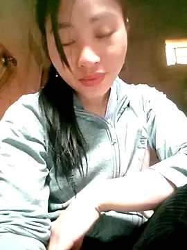 Hiniyk2 online show from March 4, 2026, 5:02 am