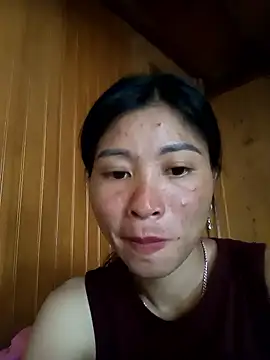 Hiniyk2 online show from June 14, 2026, 4:36 am