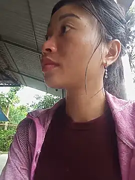 Hiniyk2 online show from June 20, 2026, 1:41 am