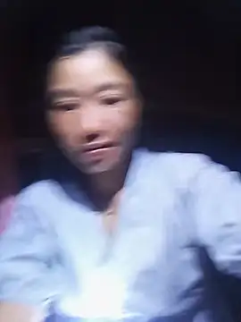 Hiniyk2 online show from June 26, 2026, 2:32 pm