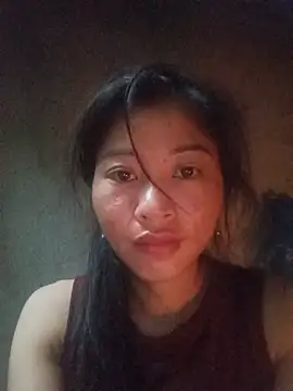 Hiniyk2 online show from July 13, 2026, 10:45 pm