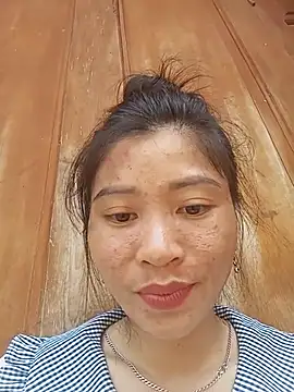 Hiniyk2 online show from July 26, 2026, 3:36 am