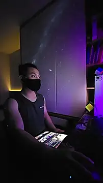 OnlyHand9x online show from March 25, 2026, 4:46 pm