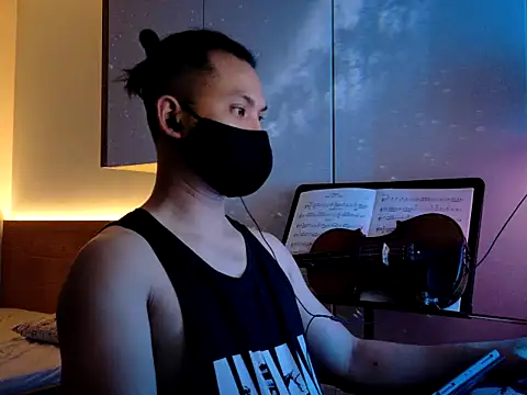 OnlyHand9x online show from April 28, 2026, 6:46 pm