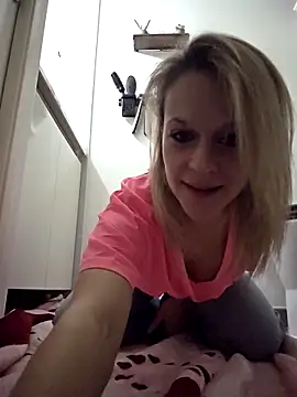 kiwi-orchidee-x online show from February 13, 2026, 11:34 pm