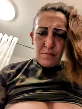 Snapshot of hellyeayea6969 chatting on March 13, 2026, 6:09 am hellyeayea6969 online show from March 13, 2026, 6:09 am