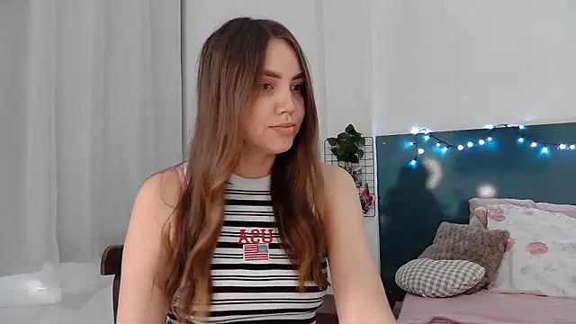 NebulaHavenn online show from March 10, 2026, 5:51 pm