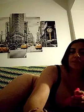 Snapshot of exotishe chatting on April 6, 2026, 7:04 pm exotishe online show from April 6, 2026, 7:04 pm