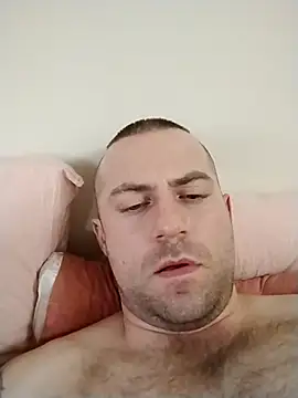 Oilkong2022 online show from February 6, 2026, 5:38 pm