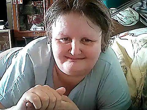 nataly4560 online show from May 5, 2026, 11:40 am