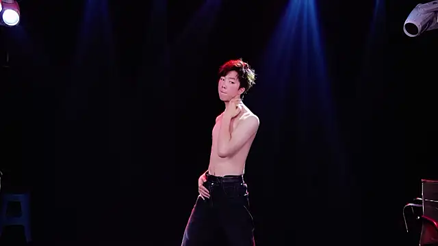 BOYGAYHOUSE1 online show from February 1, 2026, 8:24 am