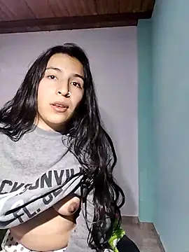 Snapshot of Emily_Gree chatting on March 31, 2026, 3:41 am Emily Gree online show from March 31, 2026, 3:41 am