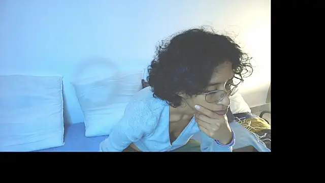 Snapshot of Kharol_cool chatting on May 22, 2026, 5:36 am Kharol cool online show from May 22, 2026, 5:36 am