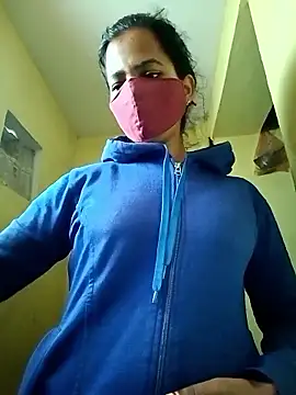 Namrta cute online show from January 18, 2026, 2:26 am