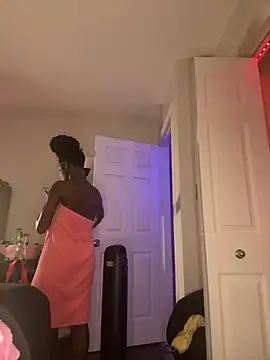 CookiesNcreaming online show from June 7, 2026, 2:37 am