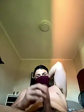 Snapshot of ZAKINNN chatting on January 7, 2026, 7:38 pm ZAKINNN online show from January 7, 2026, 7:38 pm