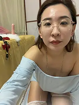 Snapshot of Jingjingxiang-520 chatting on February 1, 2026, 11:42 am Jingjingxiang-520 online show from February 1, 2026, 11:42 am