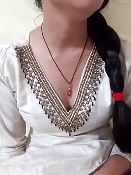 Kanchan7909 online show from May 2, 2026, 4:12 pm