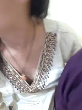 Kanchan7909 online show from May 3, 2026, 4:57 pm