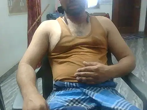 sevanty77 online show from April 26, 2026, 8:12 am