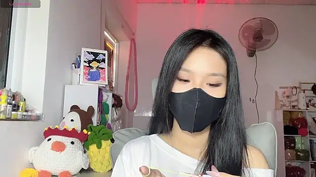 Tieu-May online show from May 9, 2026, 9:36 am