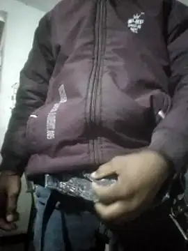 sexyboy 917 online show from January 17, 2026, 3:22 am