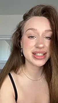 cuteeyesbaby online show from March 23, 2026, 5:11 am