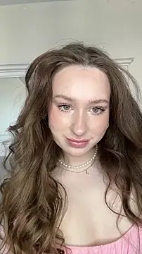 cuteeyesbaby online show from March 30, 2026, 4:35 am