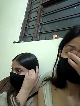 Snapshot of Sakshi-Aditi chatting on February 7, 2026, 7:39 pm Sakshi-Aditi online show from February 7, 2026, 7:39 pm