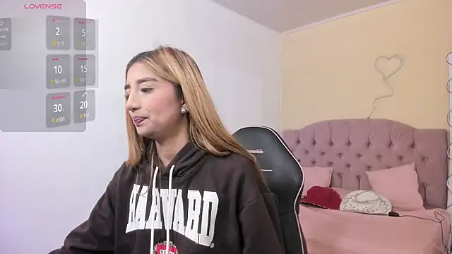 IRINA TAY1 online show from January 19, 2026, 3:21 am