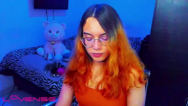 lillykittyyy online show from March 23, 2026, 2:59 am